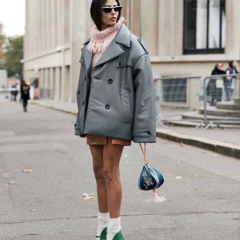 تنسيق الجوارب مع أحذية البوت