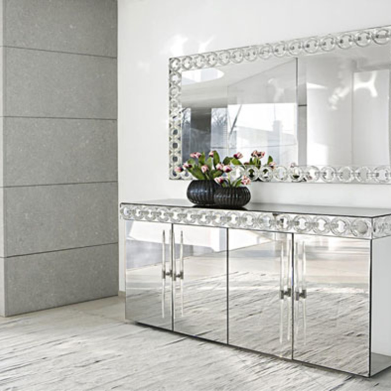 قواعد المرآة والضوء في Royal Owl Furniture