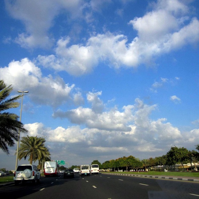 الأرصاد الإماراتية تكشف توقعاتها لطقس الأربعاء