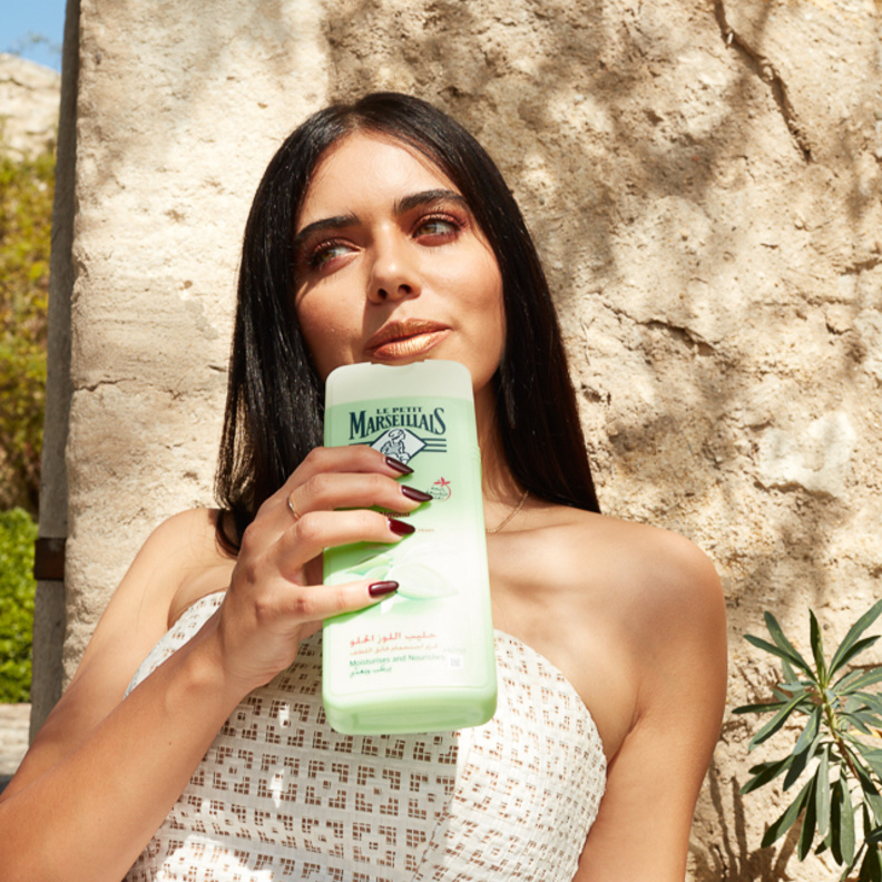 تعاون مميّز بين Le Petit Marseillais والاعلامية عزة زعرور