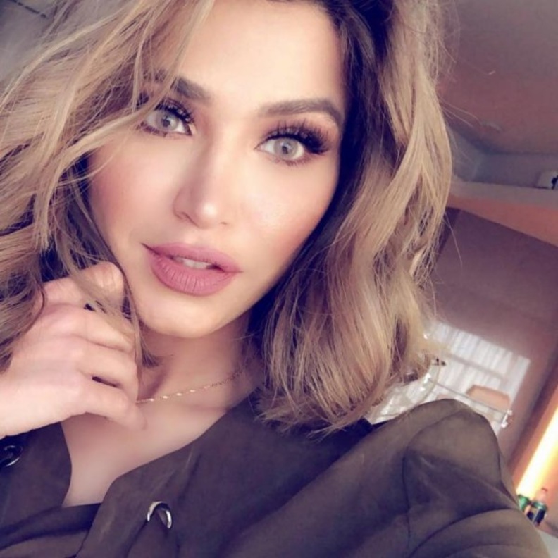 الأمطار تُغرق منزل الفاشينيستا الكويتية نهى نبيل