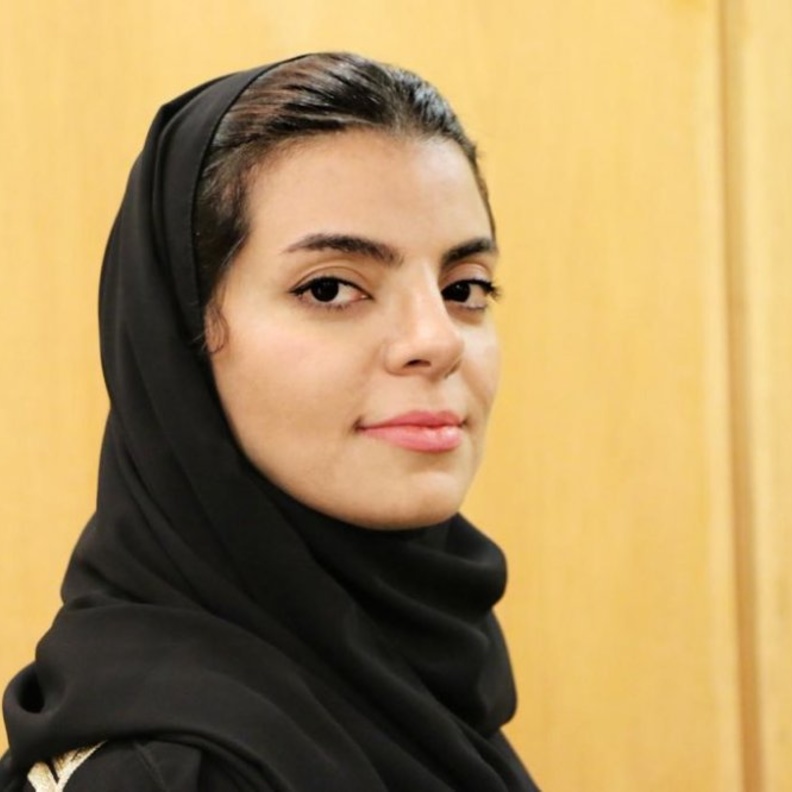  الأستاذة نورة نجر العتيبي