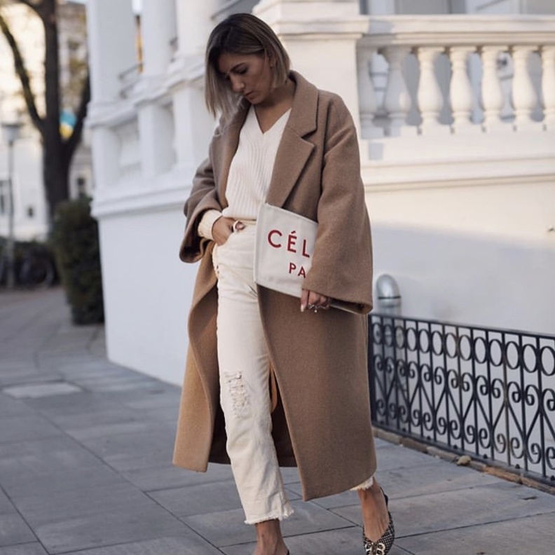 معاطف الجلد الملونة