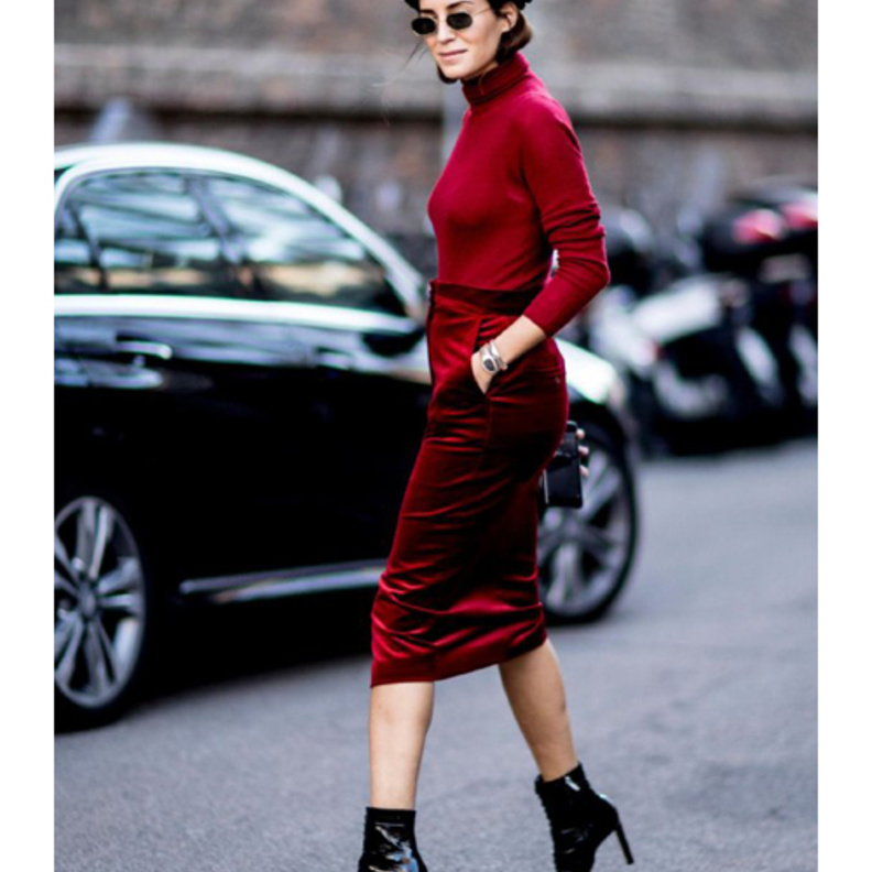  Alexandre Vauthier جاكيت من المخمل الأسود من