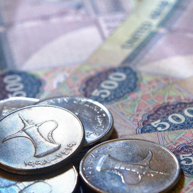 الإمارات : رد ضريبة "القيمة المضافة" للسياح عند مغادرة الدولة