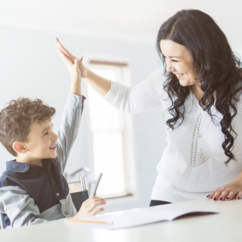 كيف ينشأ الطفل واثقا في نفسه