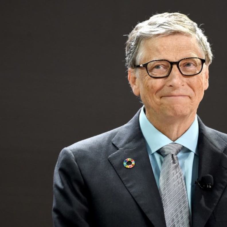  يتصدر رجل الإعمال الأمريكي بيل غيتس قائمة أغنى أثرياء العالم.