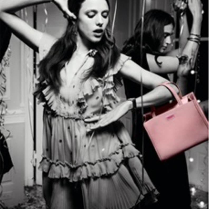 من أزياء كيت سبيد Kate Spade