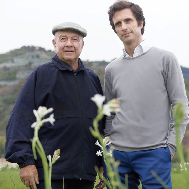 "حوّلنا زراعة الياسمين تماما إلى زراعة عضوية"