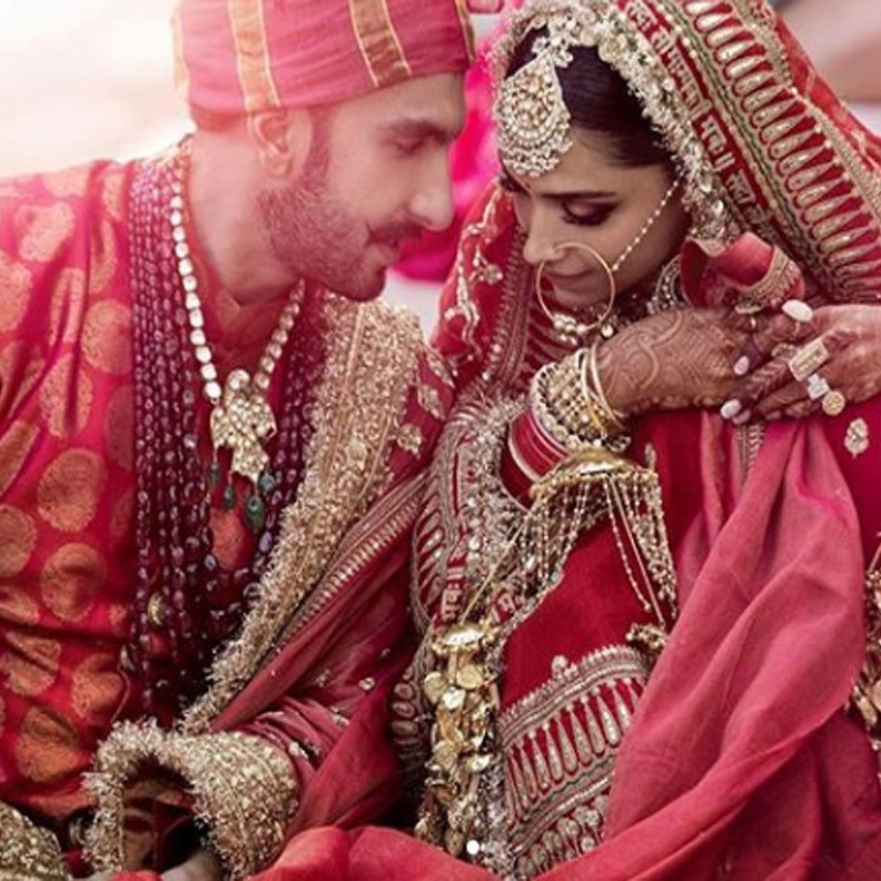 رانفير سينغ وديبيكا بادوكون في حفل زفافهما