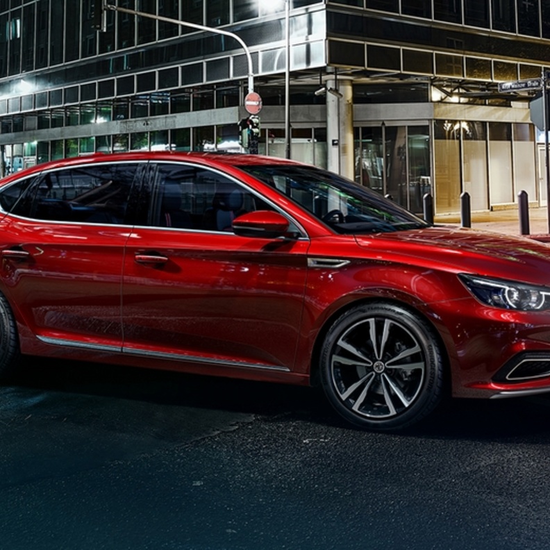 التصميم الداخلي للسيارة