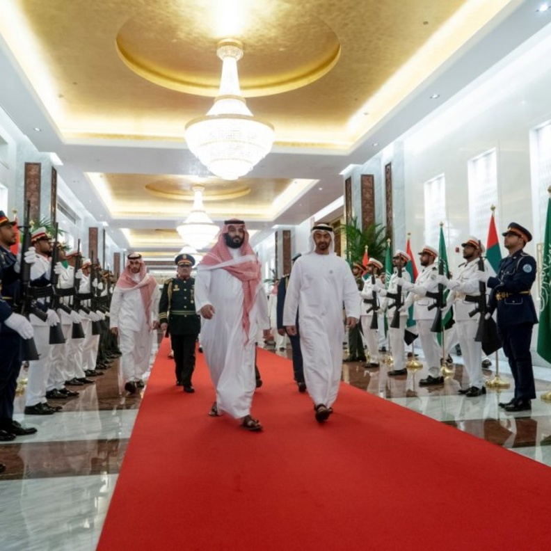 الشيخ محمد بن زايد والأمير محمد بن سلمان في الإمارات 