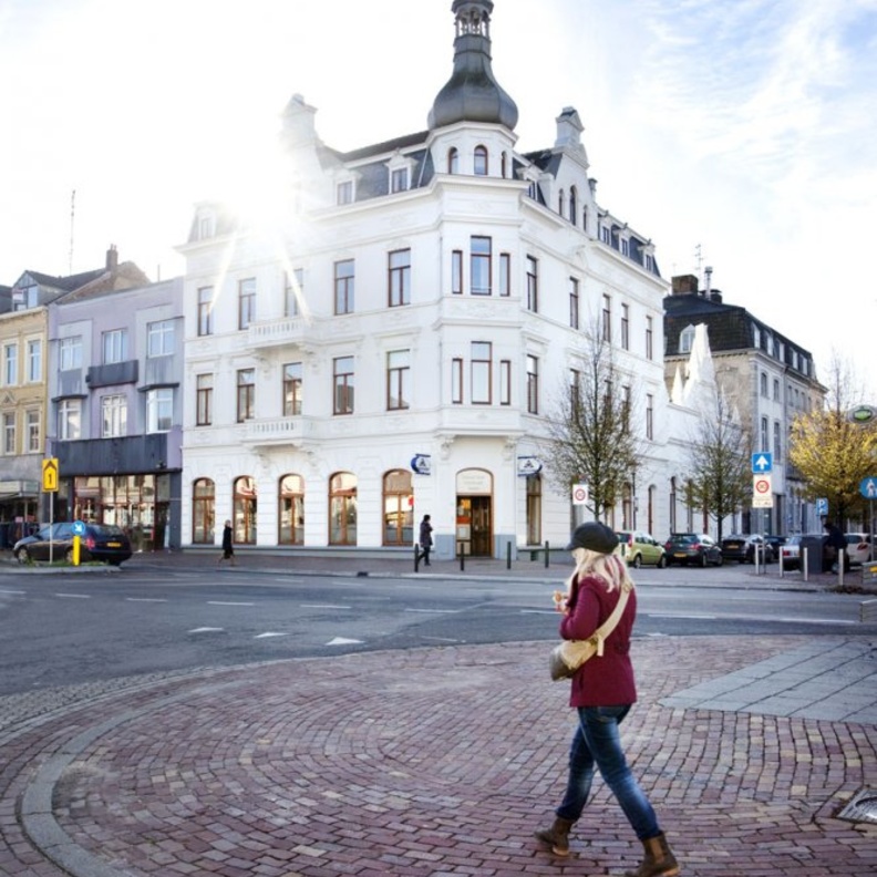 التسوق في فالس