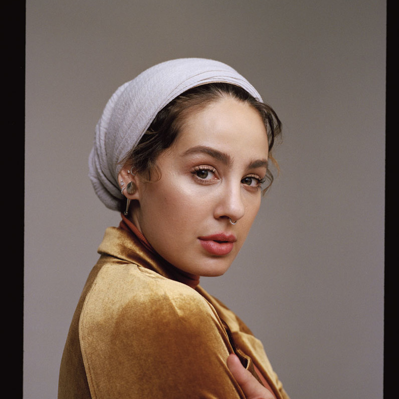 كارا ديليفين