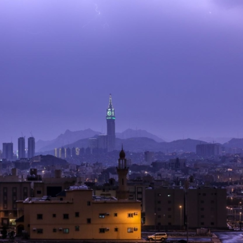 الأرصاد السعودية تحذر من تقلبات جوية على مناطق المملكة من الخميس إلى الأحد القادم