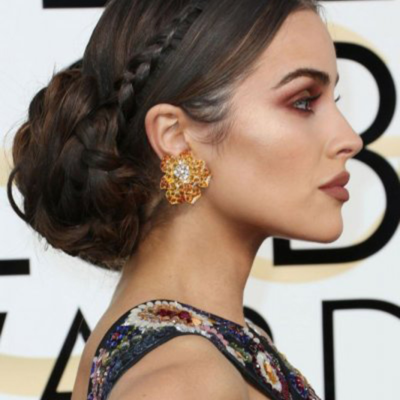 اختاري تسريحات الشعر بالضفائر