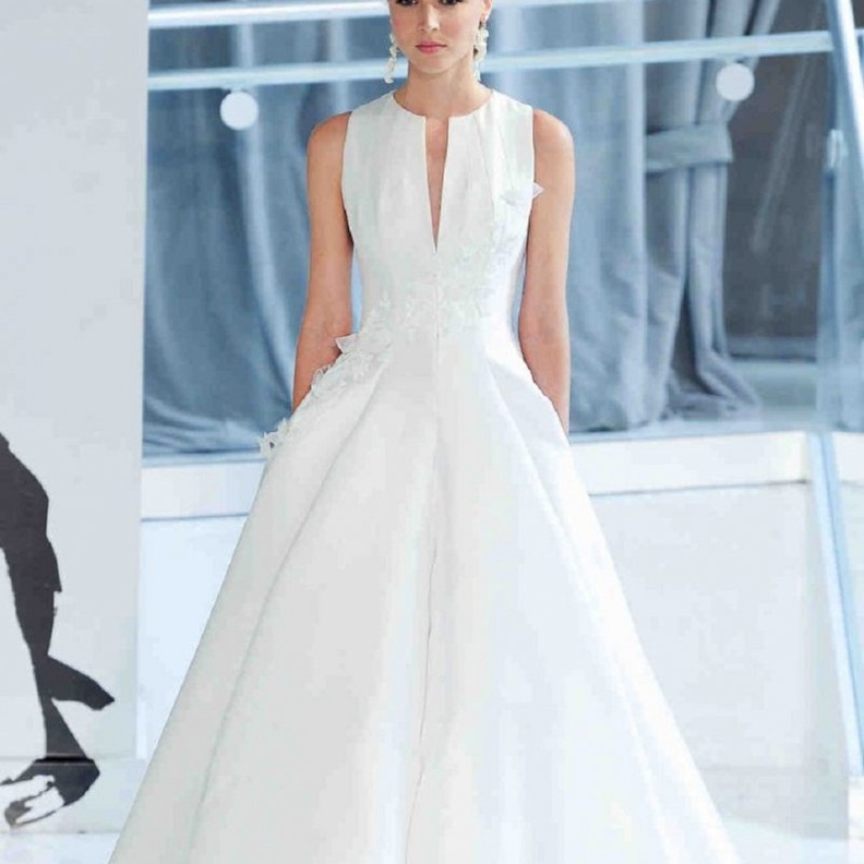 فساتين من مجموعة ديور 2018