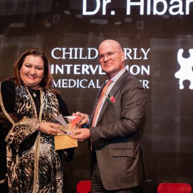 فوز السعودية هبة شطا بجائزة أفضل امرأة قائدة