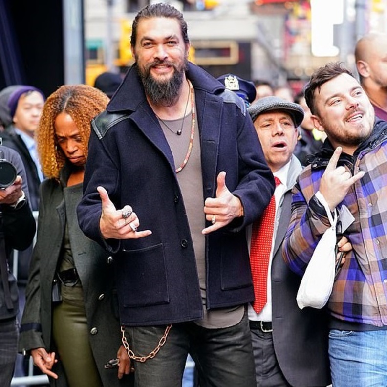 جيسون موموا