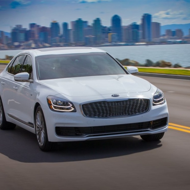  سعر كيا K900 2019