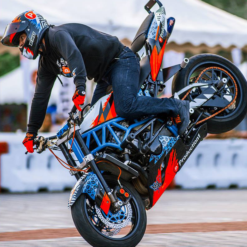 دبي فستيفال سيتي يستضيف مهرجان الإمارات للسيارات والدراجات