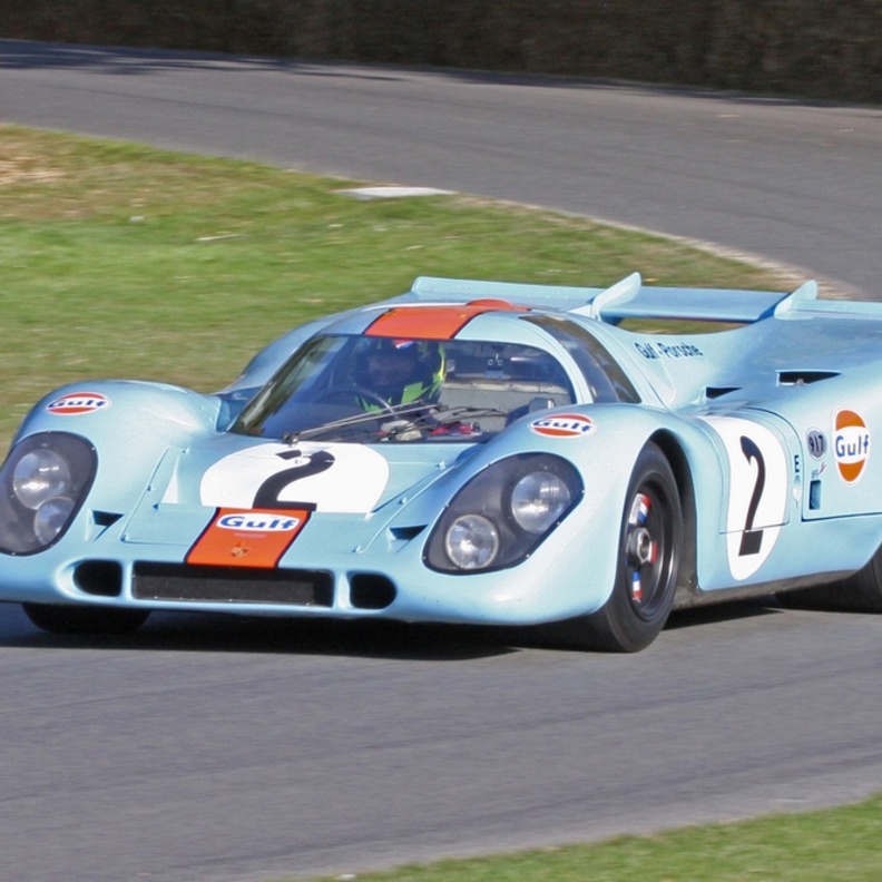 السيارة بورش 1956 550 سبايدر-بسعر 6 مليون دولار