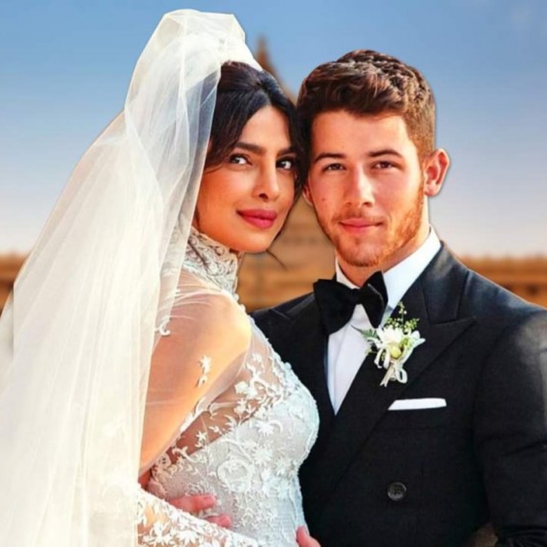 صمم فستان الزفاف رالف لورين