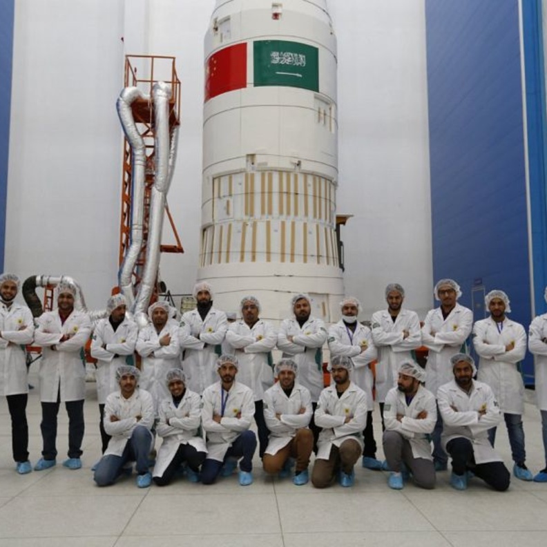 الصاروخ لحظة إنطلاقه