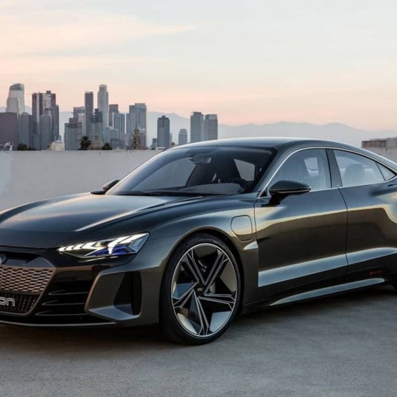 أي ترون جي تي "Audi e tron GT"