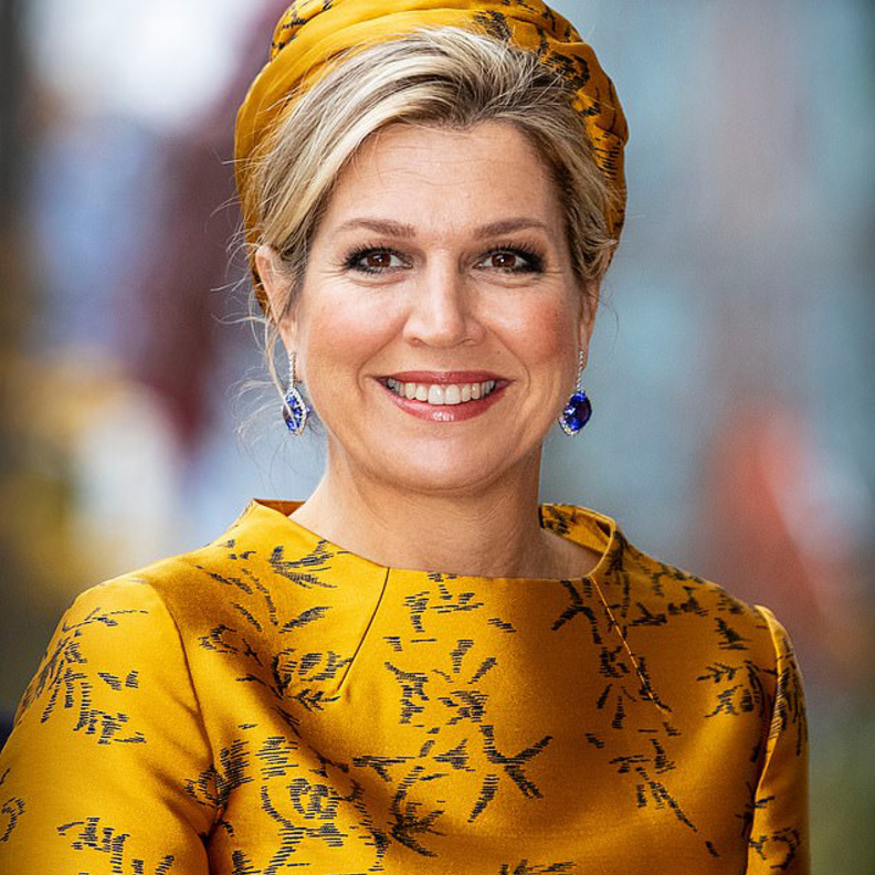 الملكة ماكسيما تابعت العروض الفنية