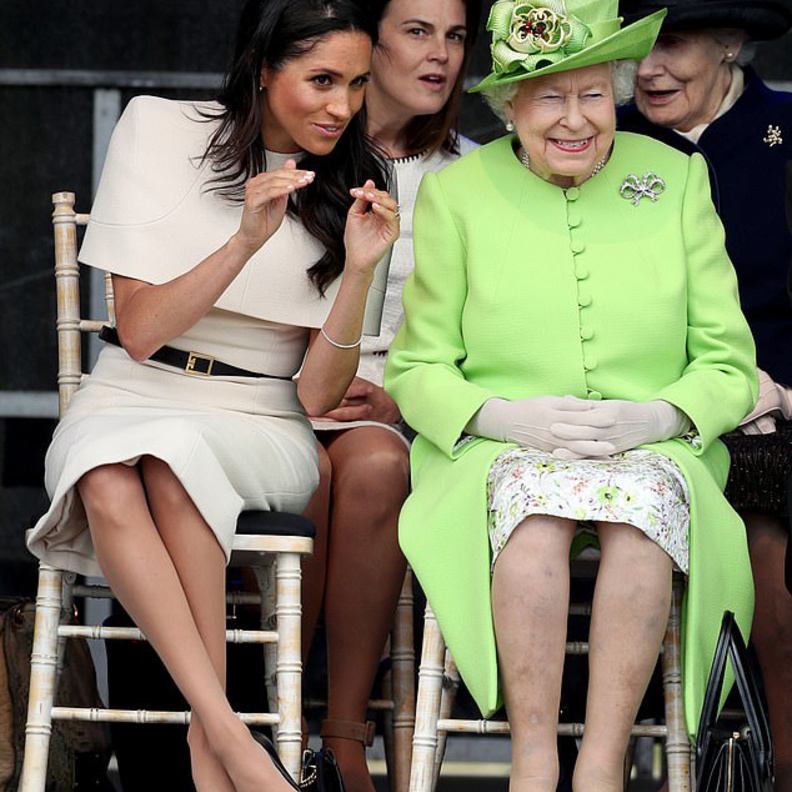 الامير هاري وميغان ميركل