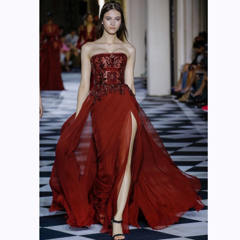  فساتين وصيفات العروس من زهير مراد