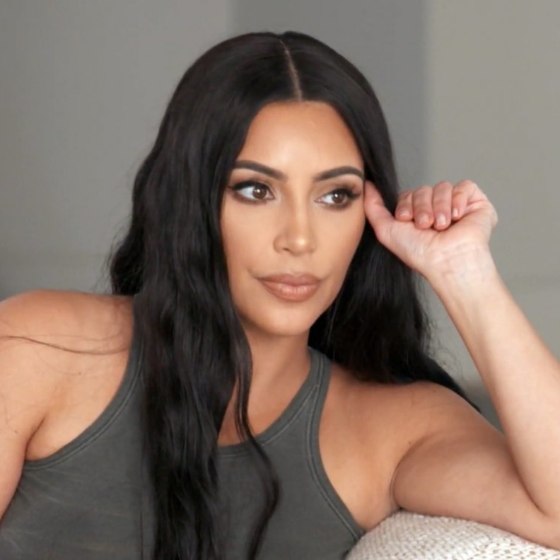 الأمير وليام يحاول إزاحة والده الأمير تشارلز بعد تأكده من تورطه في قتل الأميرة ديانا