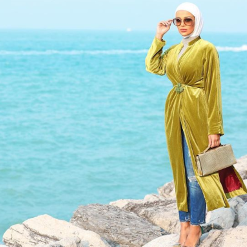  المخمل بلون خردلي ناعم وهادئ