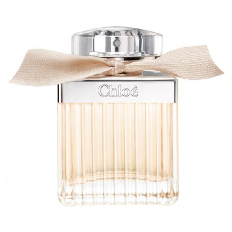 احتفلي بهذا الموسم مع CHLOE EAU DE PARFUM.