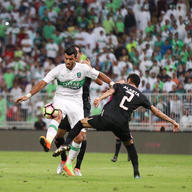 اتحاد جدة يحقق أول فوز له في الدوري السعودي هذا الموسم