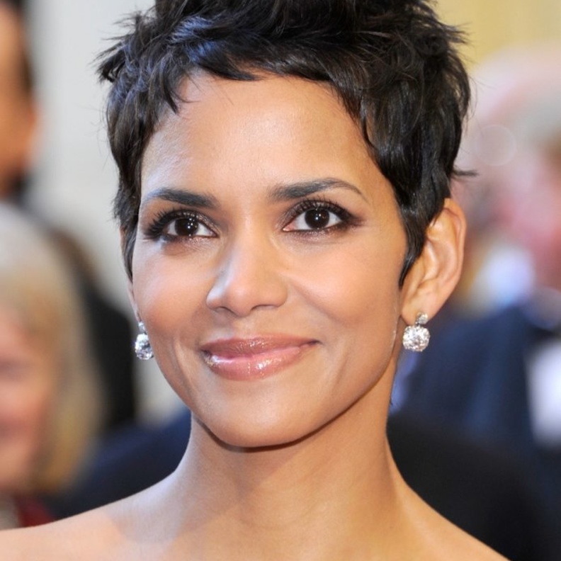 هكذا تحافظ هالي على بشرتها