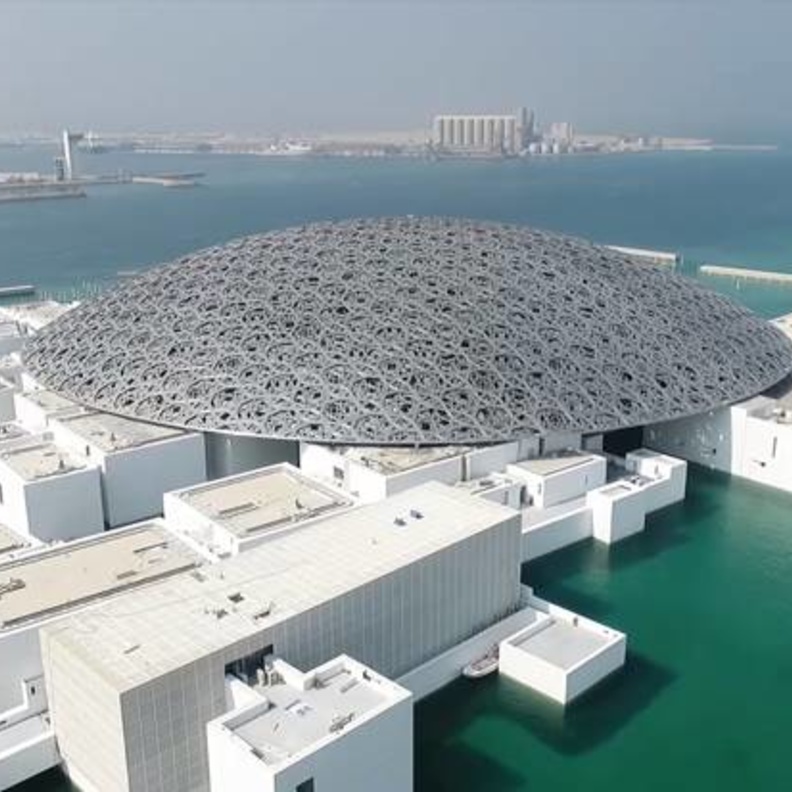 متحف اللوفر أبوظبي يعلن عن عروض وفعاليات جديدة في العطلة الشتوية