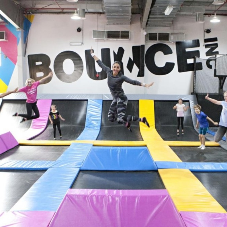 افتتاح أول صالة ترامبولين في العالم مخصصة بالكامل للسيدات في الرياض