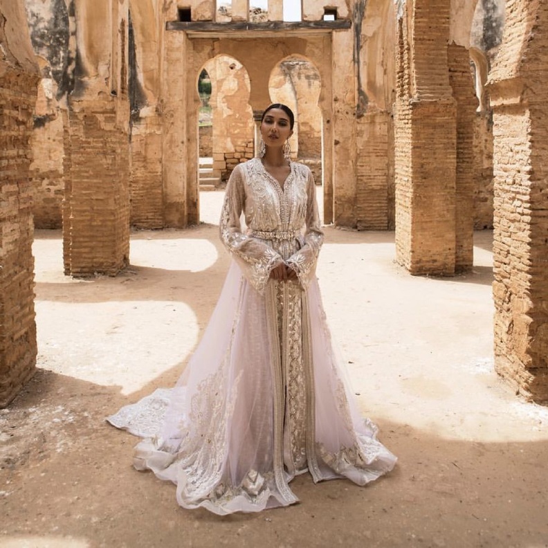 قفاطين مغربية لصديقات العروس 