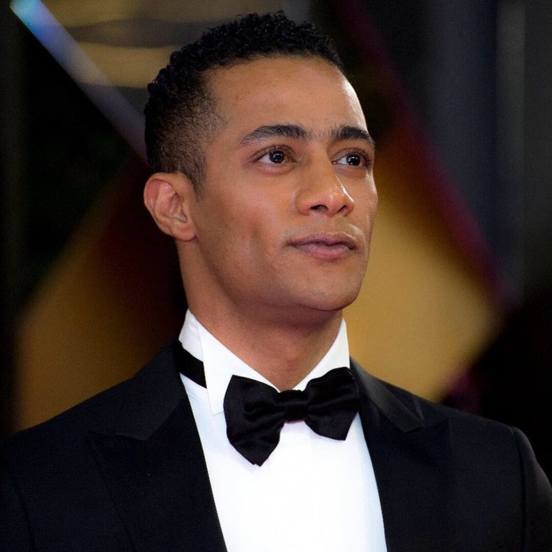 محمد رمضان يرد على شبيهته