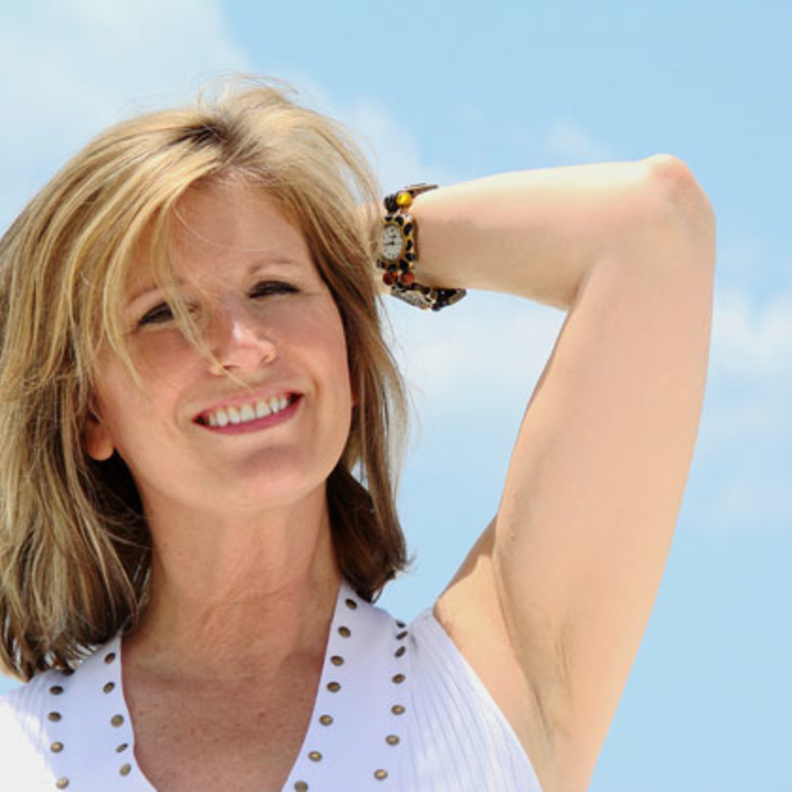  هل تصاب المرأة بأزمة منتصف العمر ؟