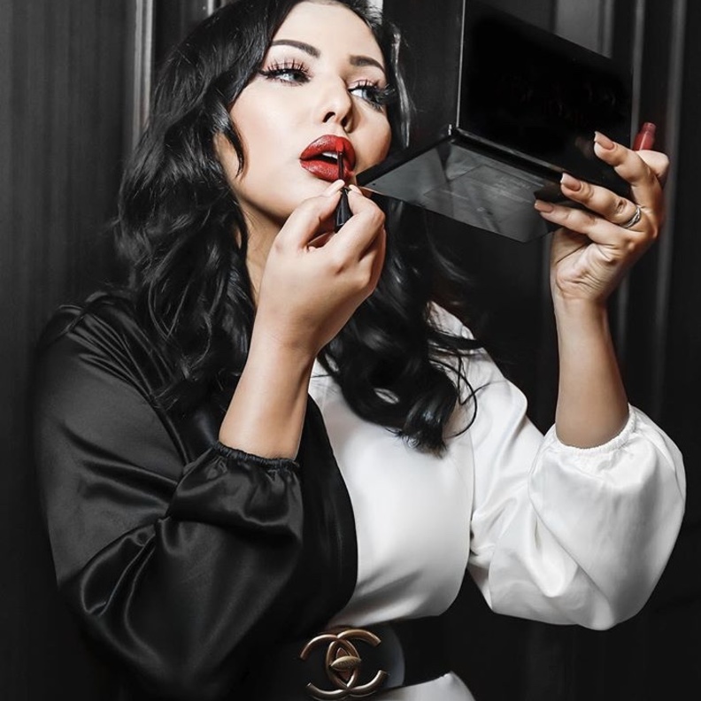 ابتسام تسكت