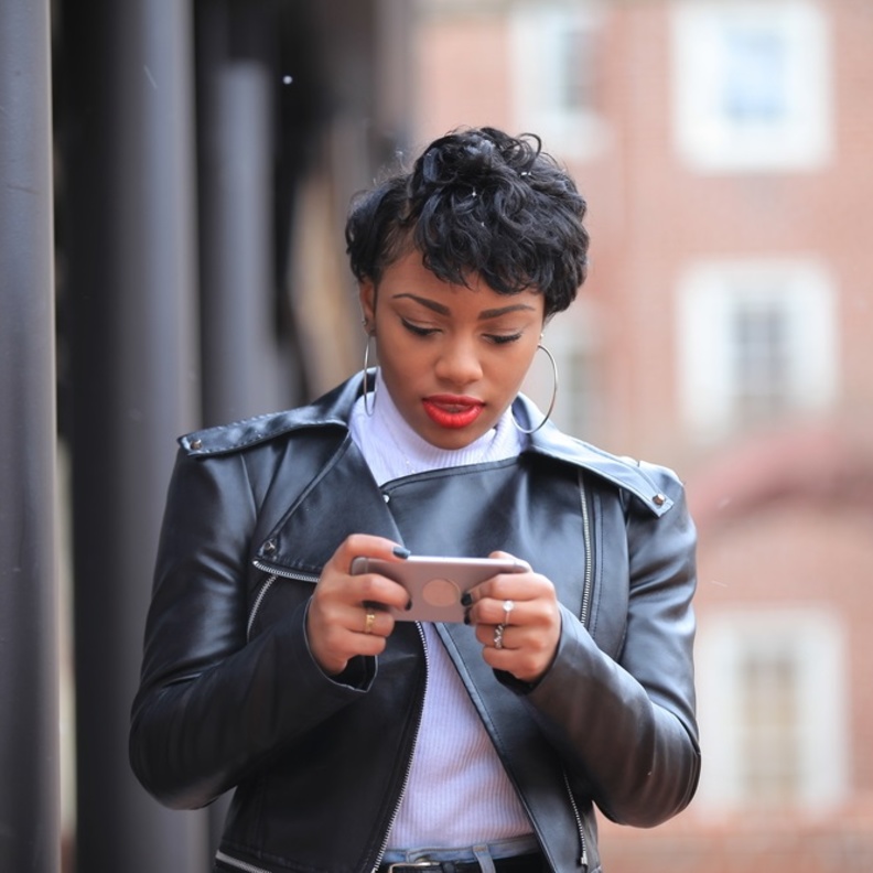 ادمان الالعاب الالكترونية واثاره السلبية على الانسان