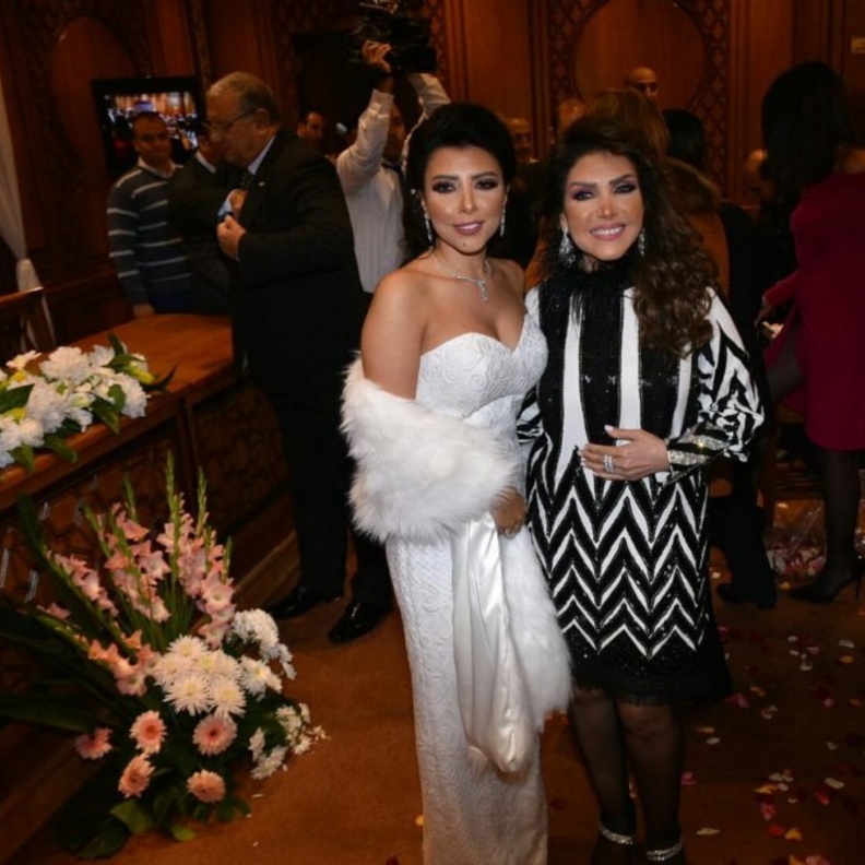 نادية مصطفى وفيروز اركان 