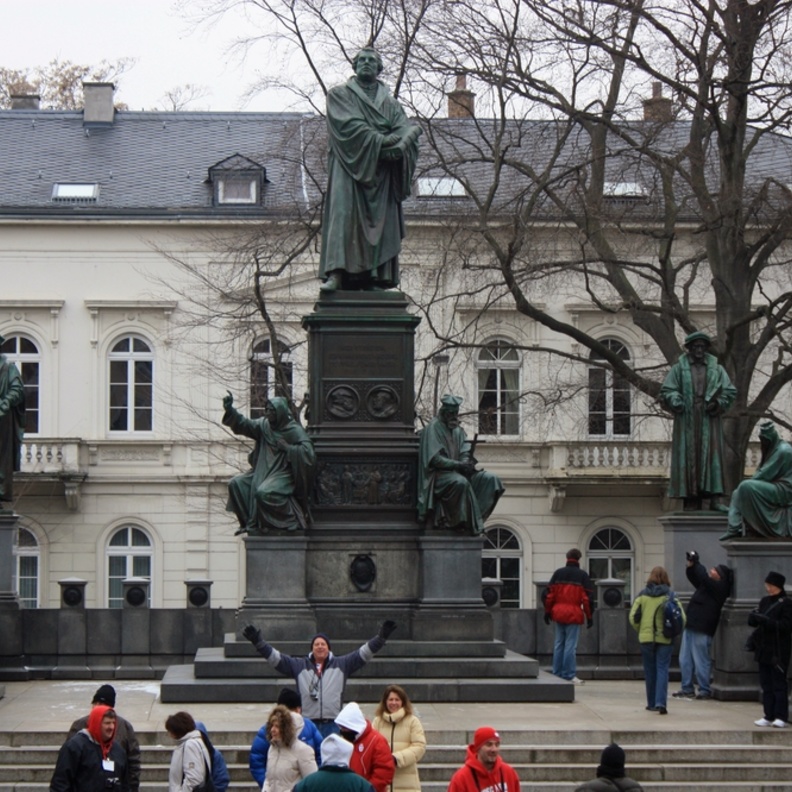 جدار مدينة فورمس