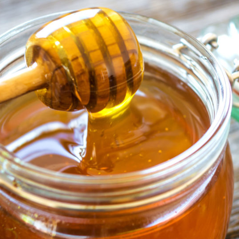 العسل مع الليمون يعالج اضطراب القولون