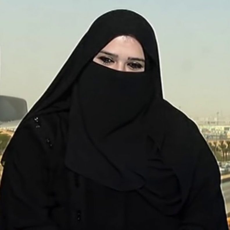 الجوهرة القحطاني اسست مؤسسة تقنية نسائية لصيانة الحاسب الآلي وأجهزة الجوالات