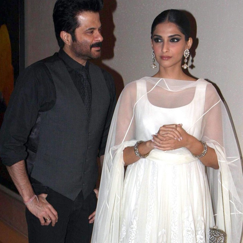 سونام كابور تستعد لأول بطولة سينمائية أمام والدها أنيل كابور