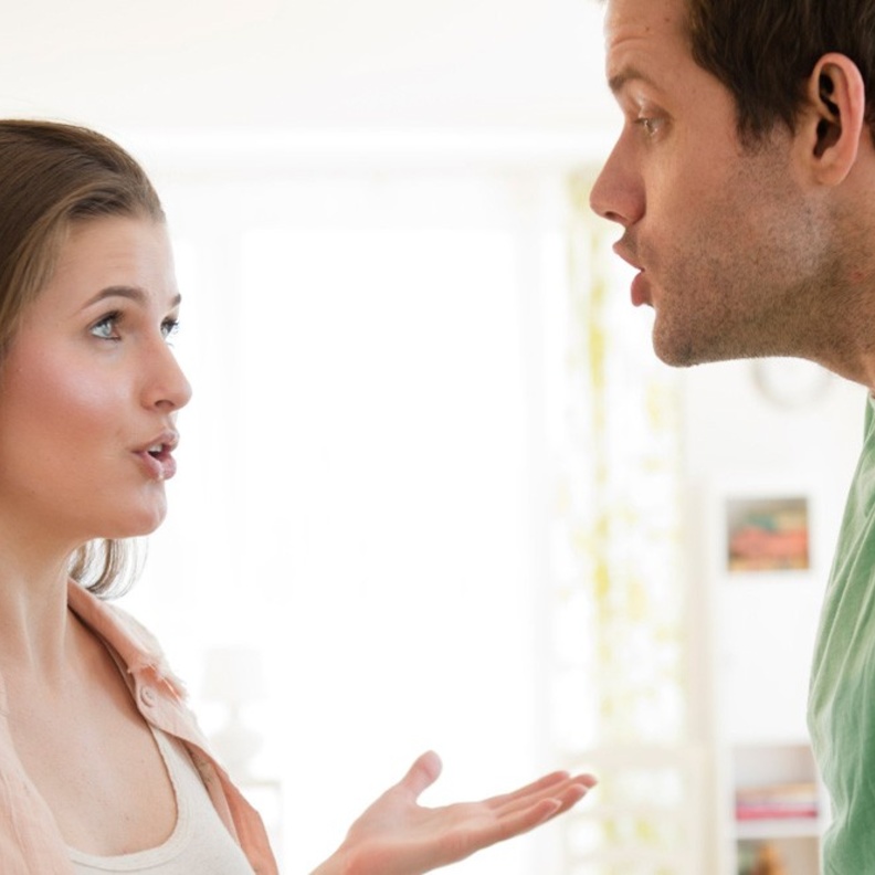 لهذه الأسباب تكشف المرأة كذب الرجل بسهولة